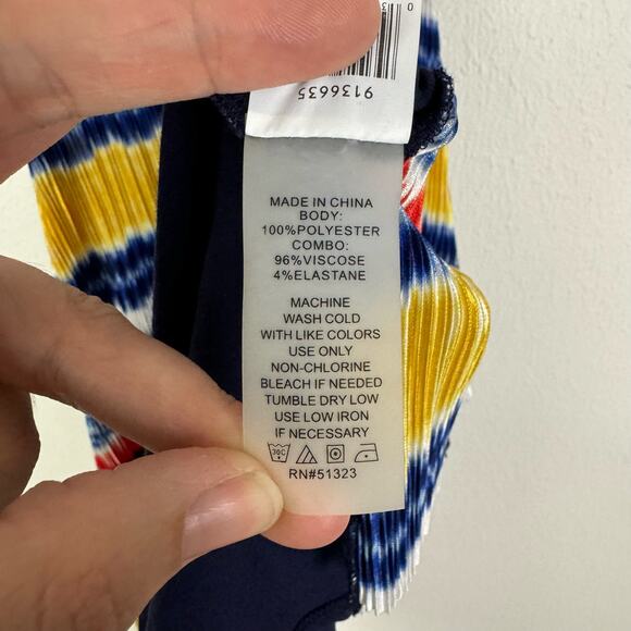 Vince Camuto Multi Color Stripe Ikat Colorful Crinkle Texture Halter Tank - Picture 10 of 10